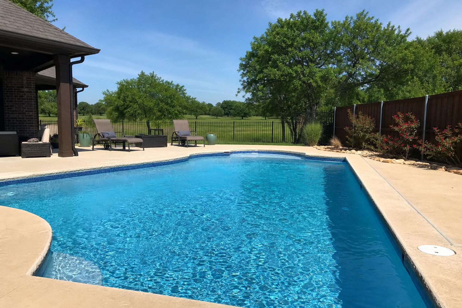 Pool Service in Richardson, TX
